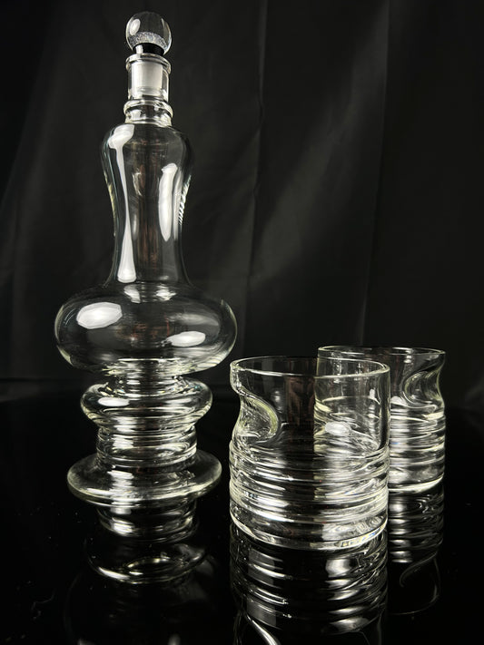 decanter/ glasses set