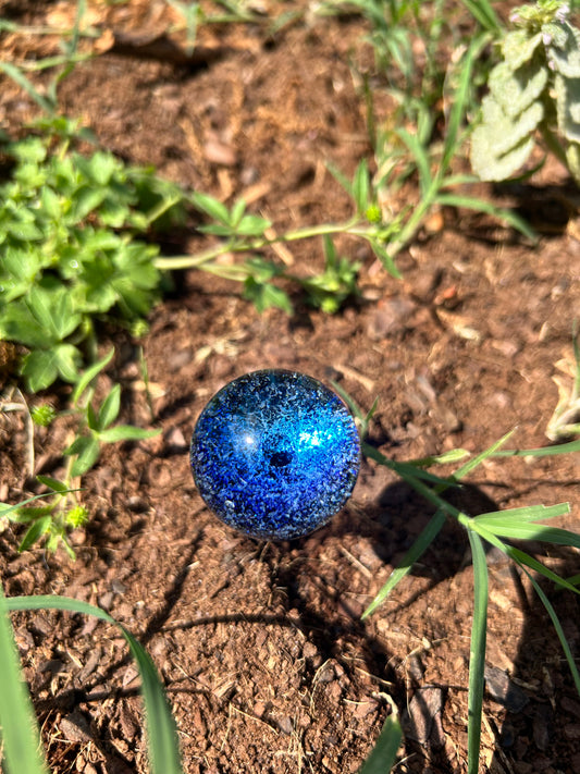 blue/purple dichro plant stake