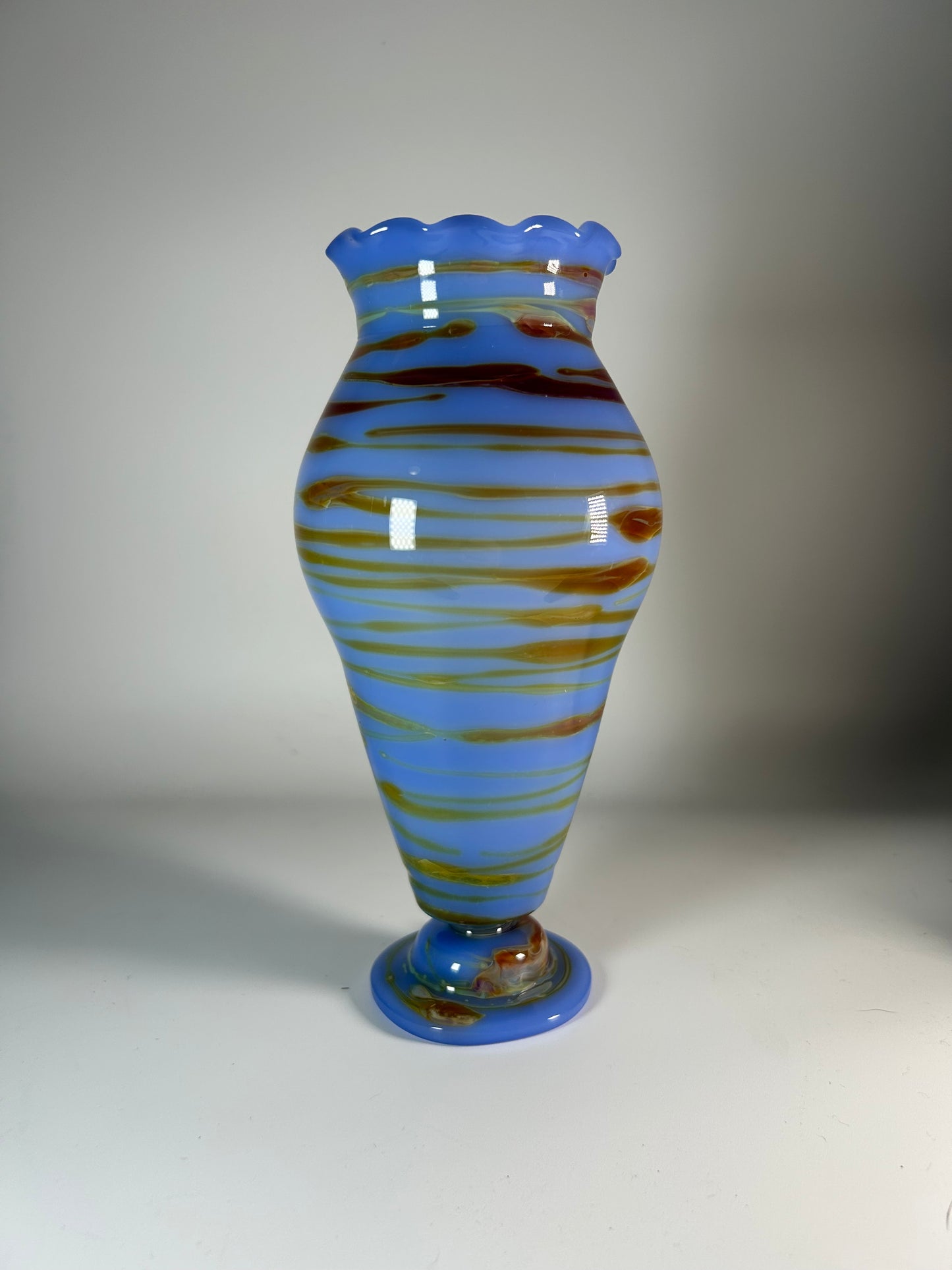 swirled medium vase